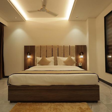 فندق Snj Taj Grand آغْرا المظهر الخارجي الصورة
