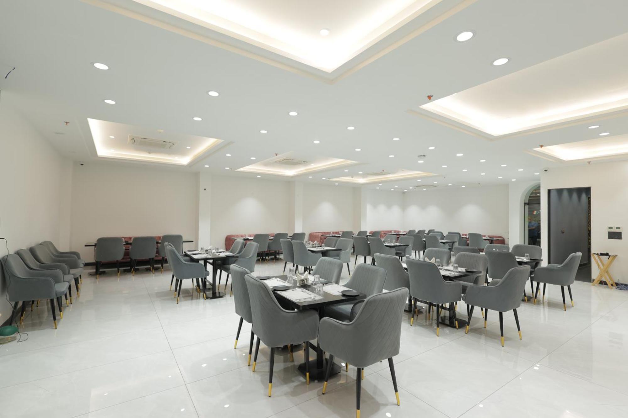 فندق Snj Taj Grand آغْرا المظهر الخارجي الصورة